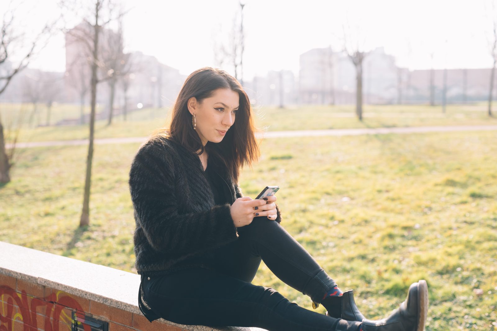 Journaling as a Mindfulness Tool: How to Start in Dubai